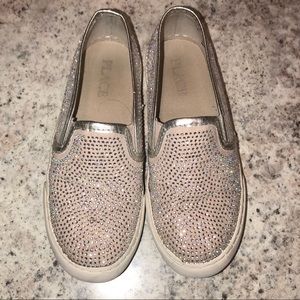 Size 12 girl’s sparkly flats